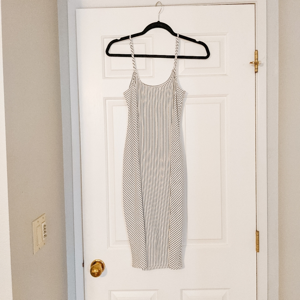 Bodycon midi dress